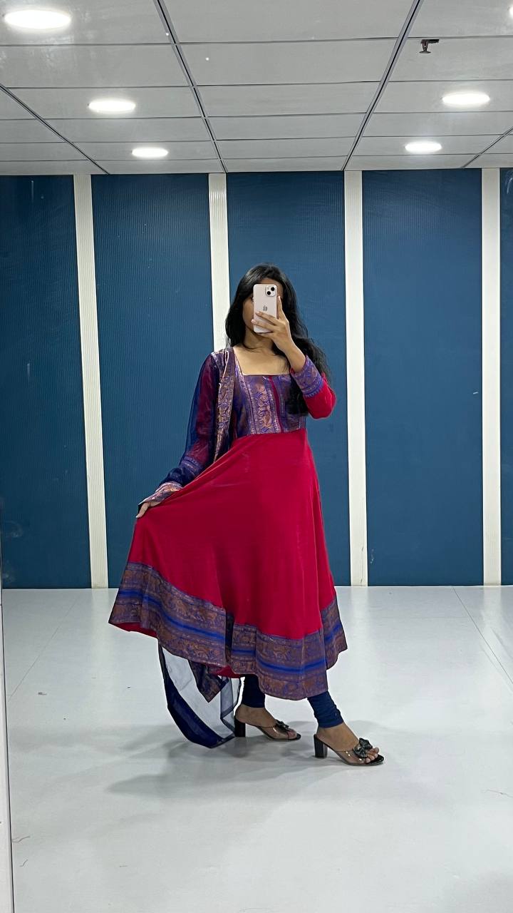 Title Traditional Anarkali Kurta Set in Cotton Blend with Zari Detailing