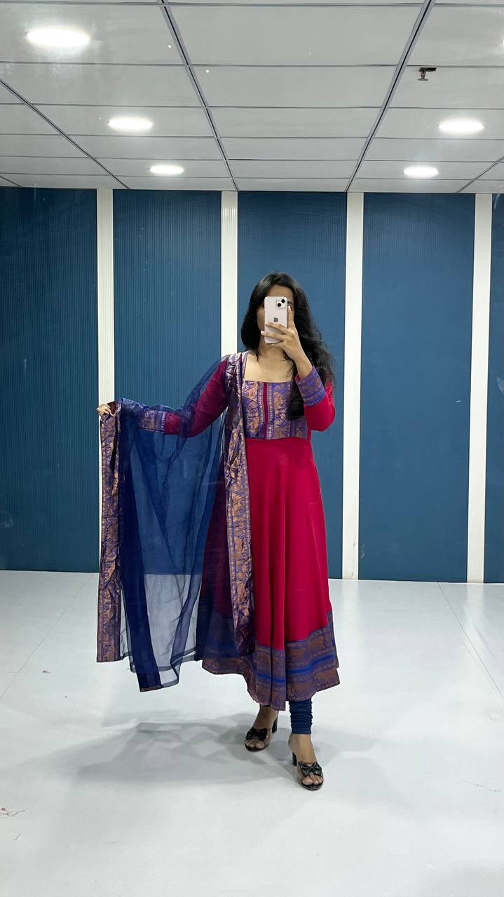 Title Traditional Anarkali Kurta Set in Cotton Blend with Zari Detailing