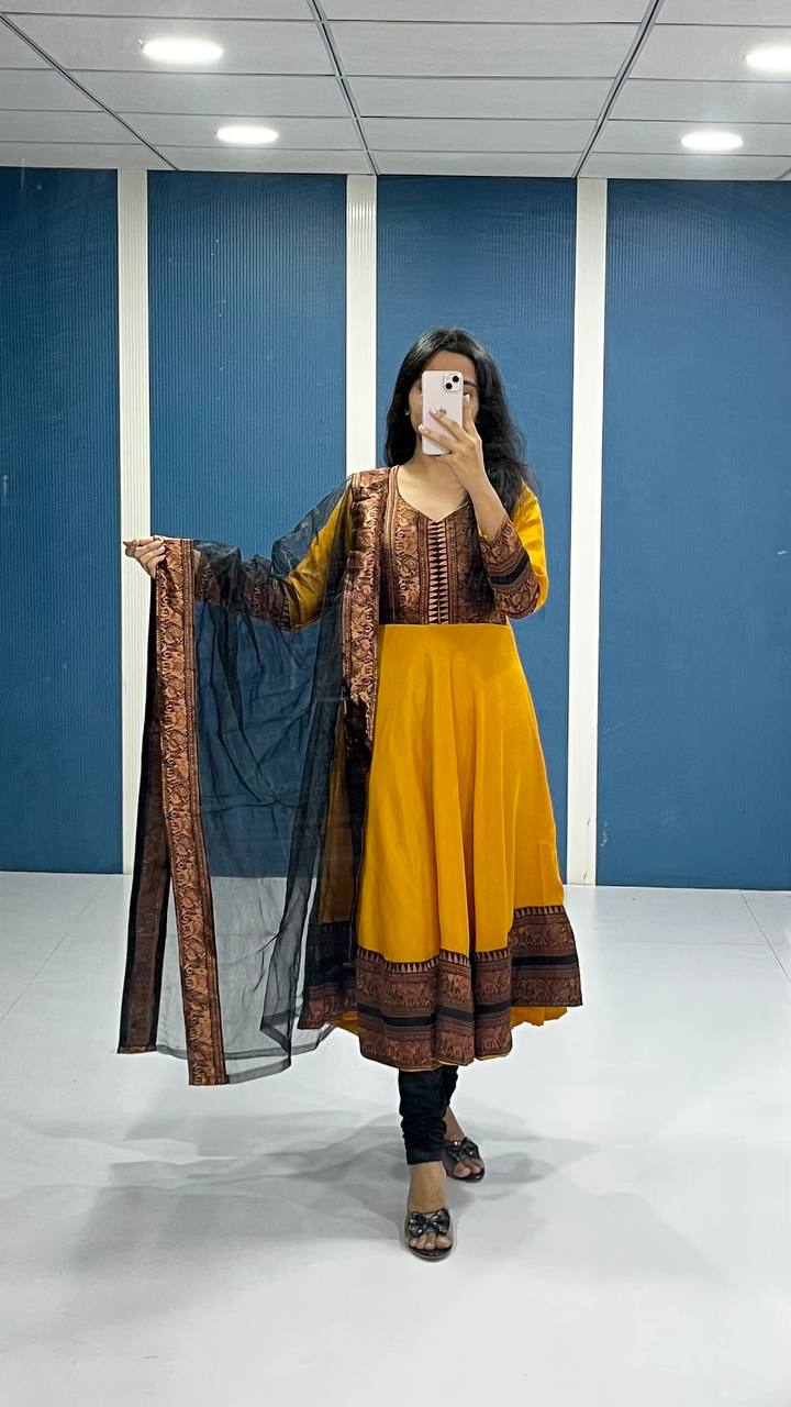 Title Traditional Anarkali Kurta Set in Cotton Blend with Zari Detailing